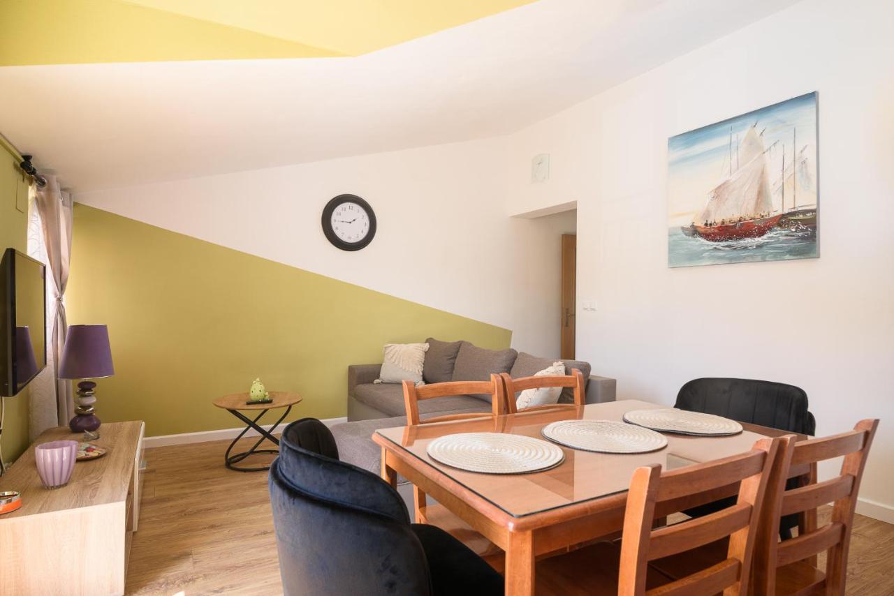 Vikeli Daire Trogir Dış mekan fotoğraf