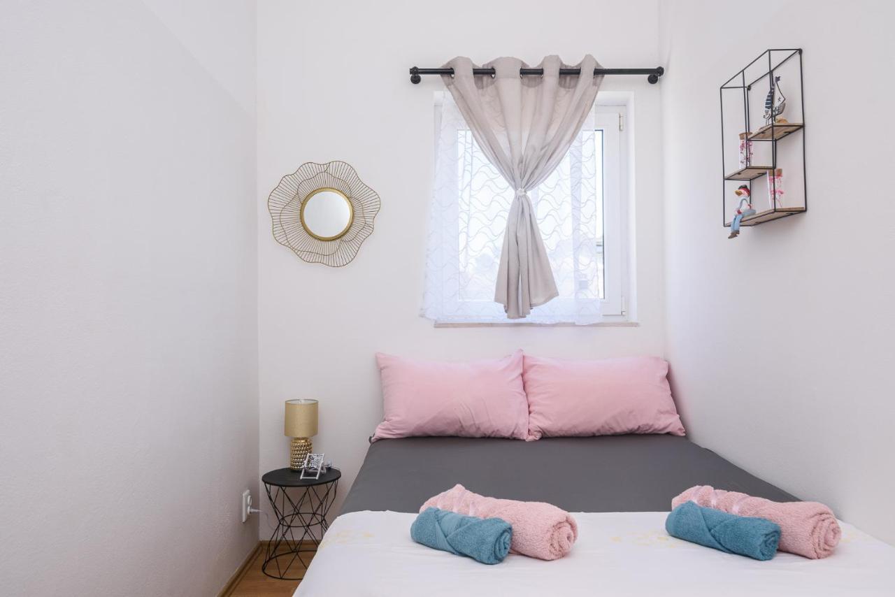 Vikeli Daire Trogir Dış mekan fotoğraf