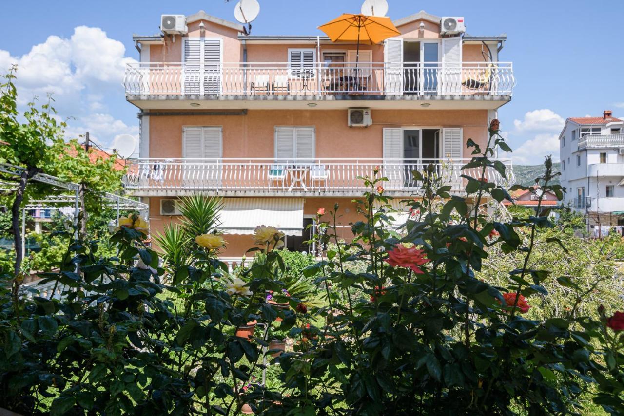 Vikeli Daire Trogir Dış mekan fotoğraf